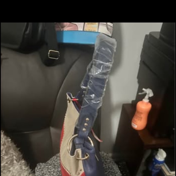 Montana West Women's Hobo Bag Shoulder Pursue Handbag. Vegan Leather. NWT - Picture 4 of 4